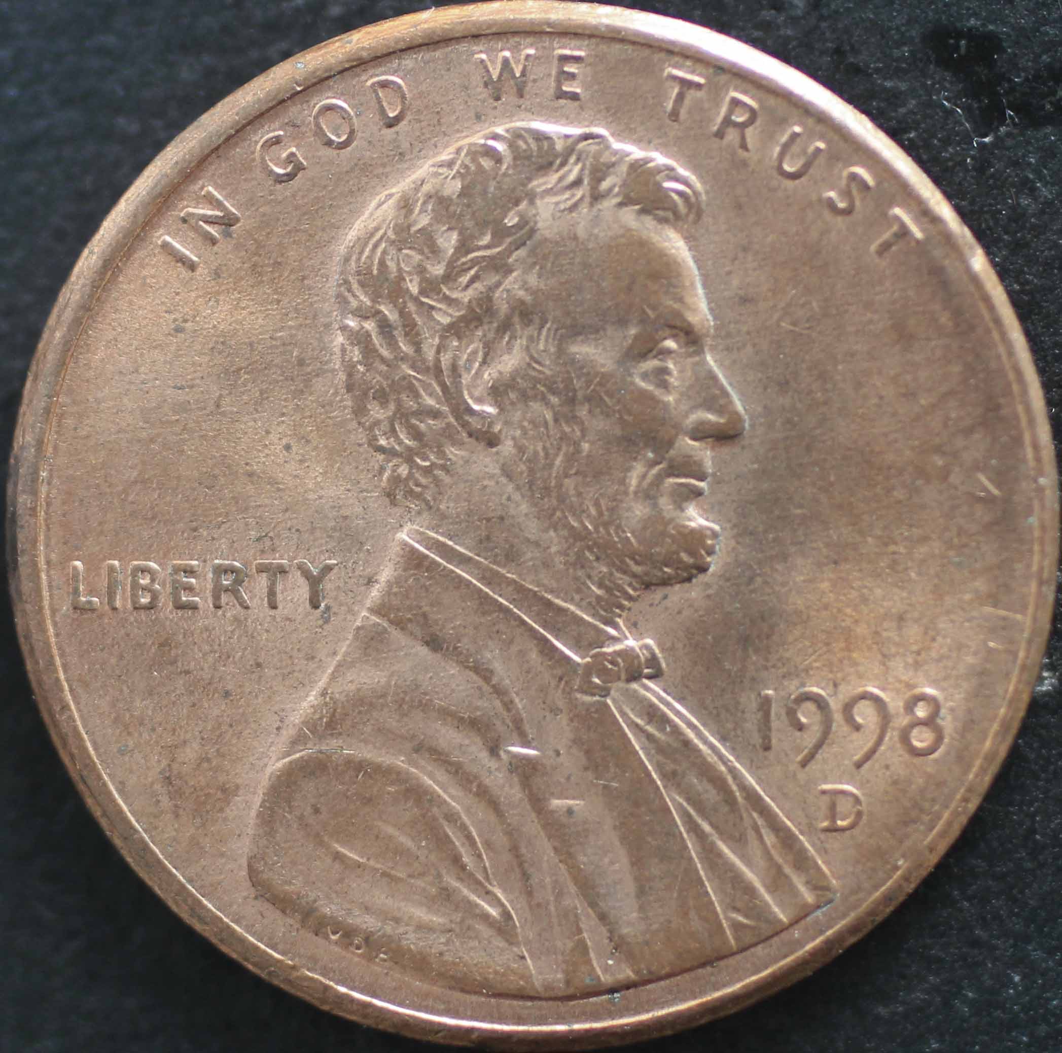 Another-1998-D-1c-DDR-003,-3-R-VIII-Over-Coffee